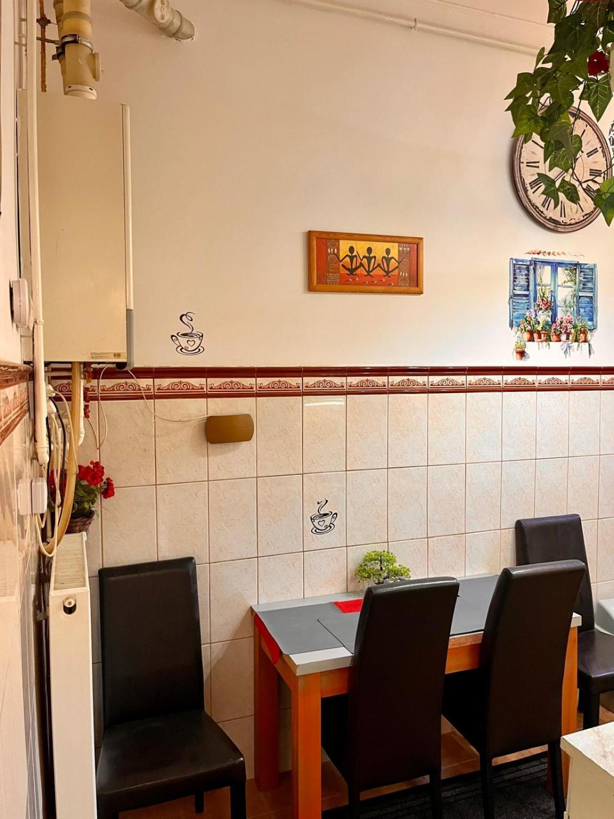 Kalvaria With Balcony, Free Parking And Ac Budapesta Exterior foto